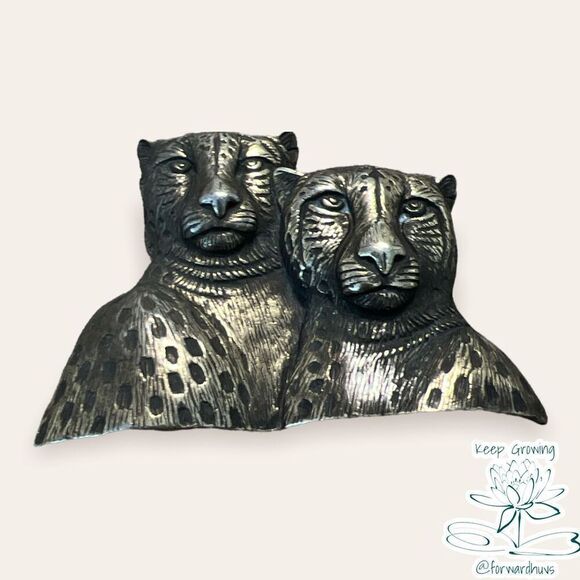 Leopard Couple Pewter Signed Jonette Jewelry J.J. Brooch - Picture 1 of 9